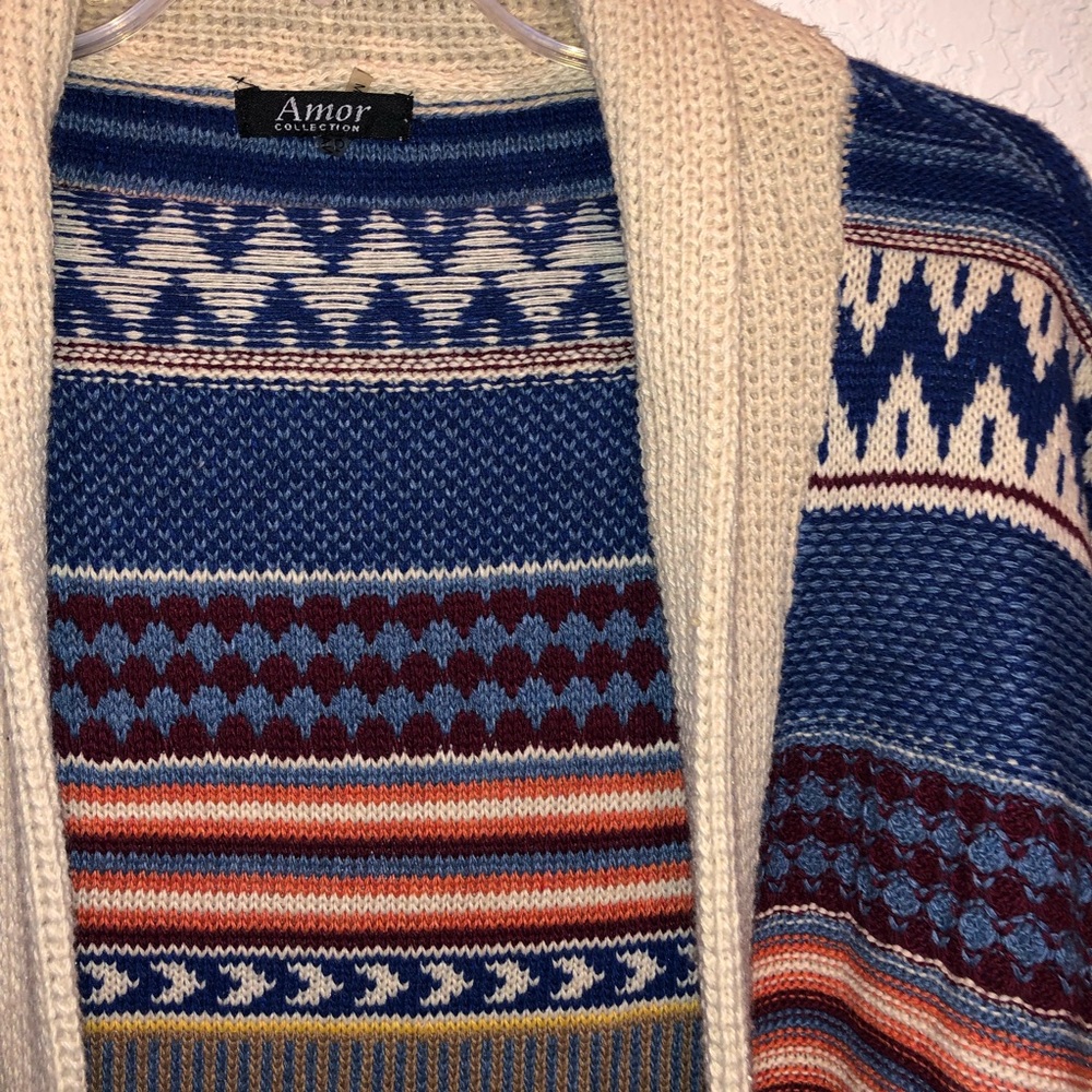 Poncho - Picture 2 of 3